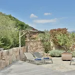 Сasa de vacaciones Luxurioese Schaeferei 2km Vom Von Santa Giulia Entfernt By Interhome *