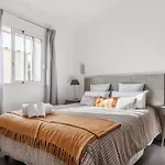Tatil Evi Luxurioese Schaeferei 2km Vom Von Santa Giulia Entfernt By Interhome