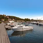 Сasa de vacaciones Luxurioese Schaeferei 2km Vom Von Santa Giulia Entfernt By Interhome Porto Vecchio