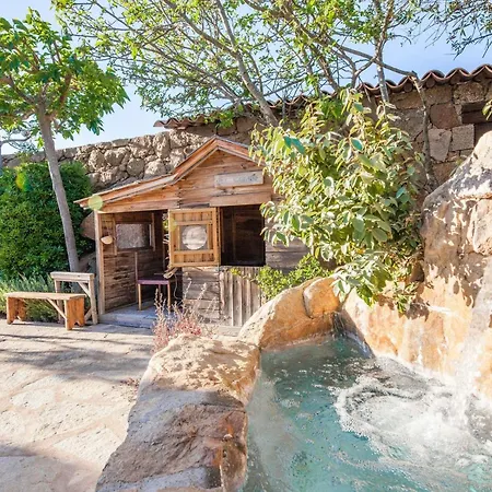 Luxurioese Schaeferei 2km Vom Von Santa Giulia Entfernt By Interhome Holiday home