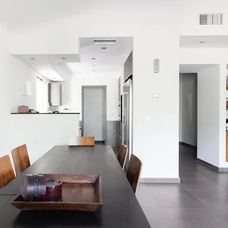 Holiday home Luxurioese Schaeferei 2km Vom Von Santa Giulia Entfernt By Interhome *