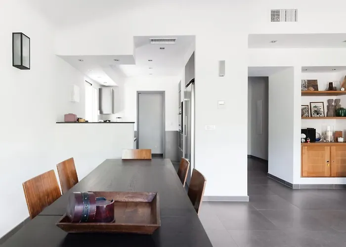 Ferienhaus Luxurioese Schaeferei 2km Vom Von Santa Giulia Entfernt By Interhome *