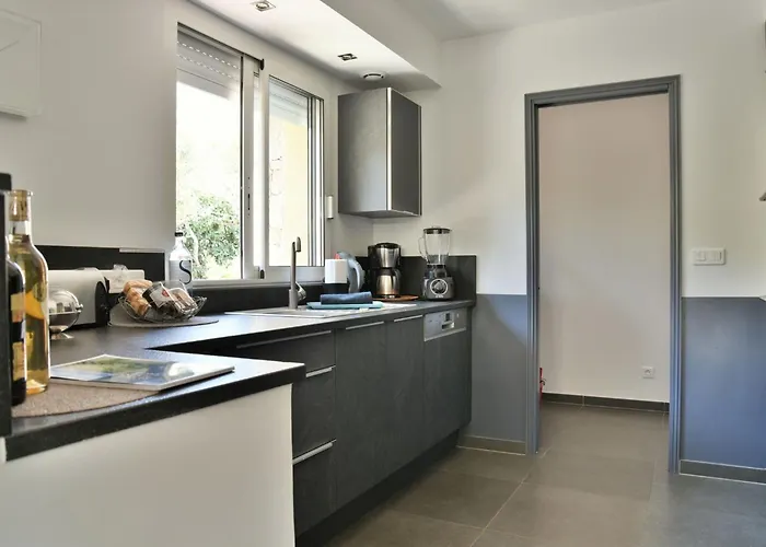 Luxurioese Schaeferei 2km Vom Von Santa Giulia Entfernt By Interhome Ferienhaus Porto-Vecchio (Corsica)