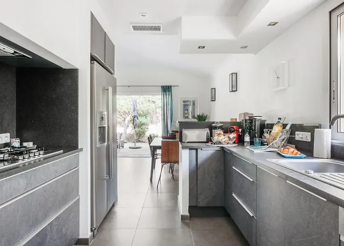 Luxurioese Schaeferei 2km Vom Von Santa Giulia Entfernt By Interhome Ferienhaus