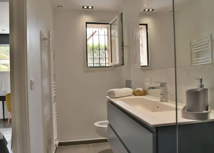 Ferienhaus Luxurioese Schaeferei 2km Vom Von Santa Giulia Entfernt By Interhome